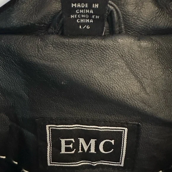 Black vintage 100% Leather Jacket,really good condition, light wear on sleeves. - Picture 6 of 13